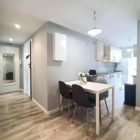 F4 Avec Vue / Flat With Sea View 3 Bedrooms Apartment *