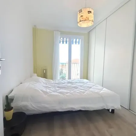 F4 Avec Vue / Flat With Sea View 3 Bedrooms Apartman Nizza